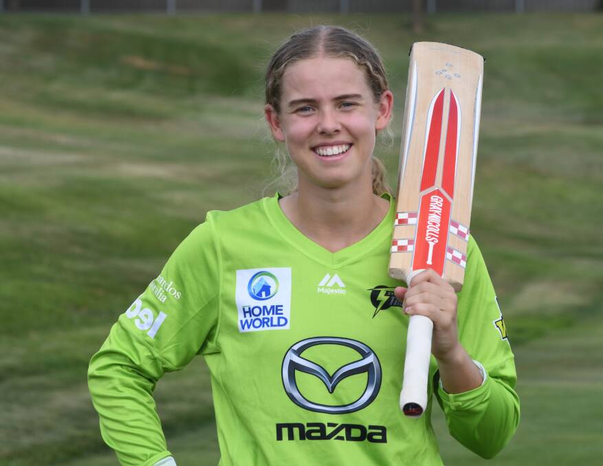 HUB LIFE: Sydney Thunder gun batter Phoebe Litchfield will be in the WBBL hub from late October. Photo: JUDE KEOGH