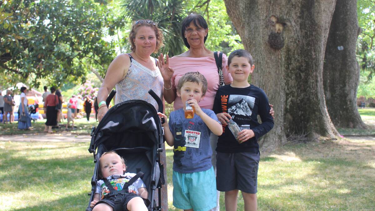 COOK PARK: Caiden, Tara, Clinton and Jahkai Eldridge with Elizabeth Bennett, who's recently signed up as a CanTeen volunteer to "give something back" after losing family members to cancer. Photo: MAX STAINKAMPH