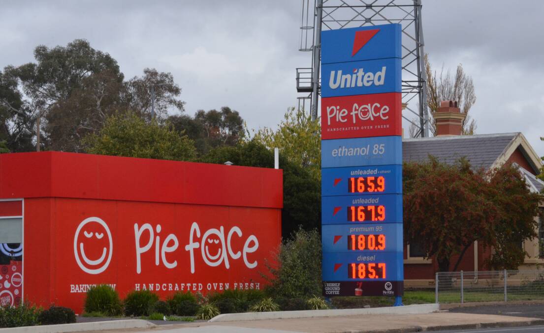 PRICE WATCH: The United petrol station in Peisley Street on Tuesday, April 26. Photo: RILEY KRAUSE