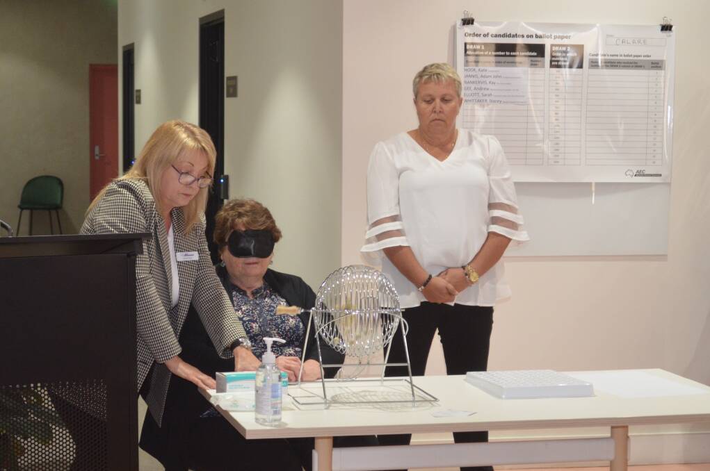The blindfolded draw to see which candidate would sit where on the Calare ballot paper. 