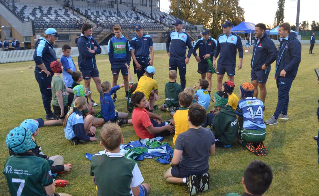 FRESH IDEAS: The NSW Waratahs visit to Orange in 2021 was a huge hit with the juniors, which proves there is still plenty of interest in the sport. Photo: RILEY KRAUSE.