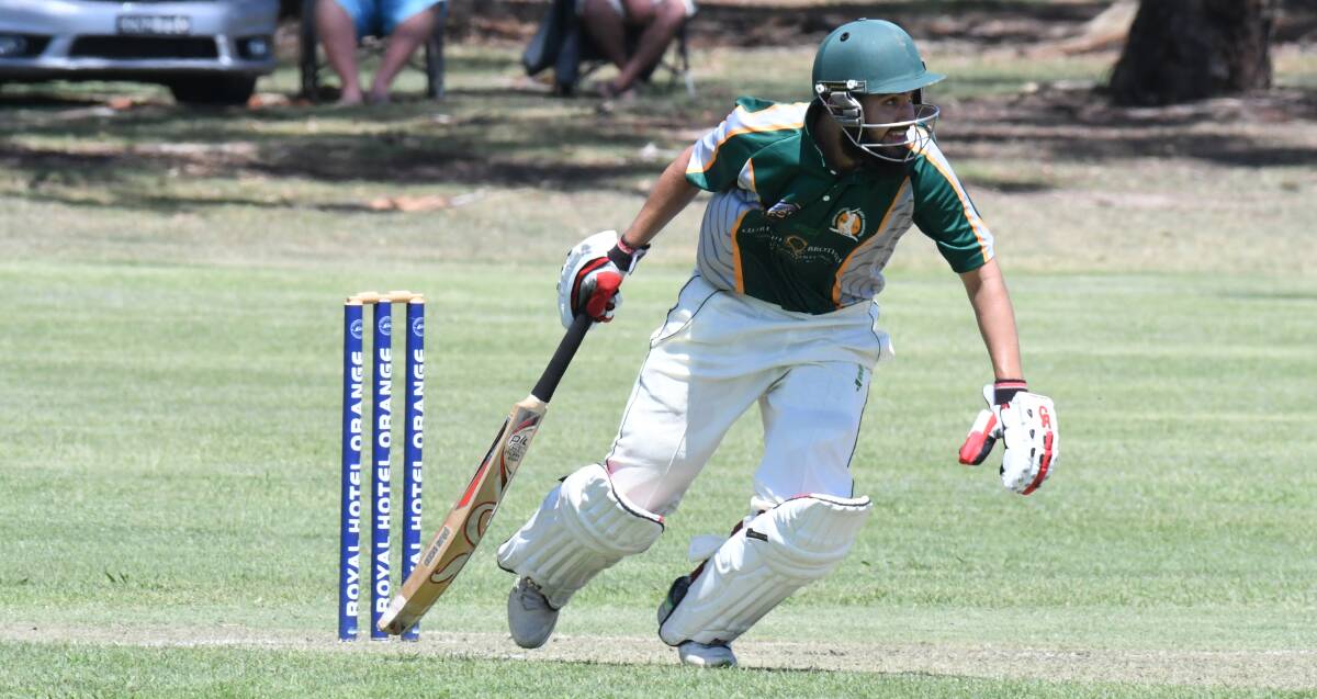 MUST DO BETTER: Imran Qureshi runs between the wickets during last season's Mitchell T20 Cup clash against Orange. Photo: CARLA FREEDMAN