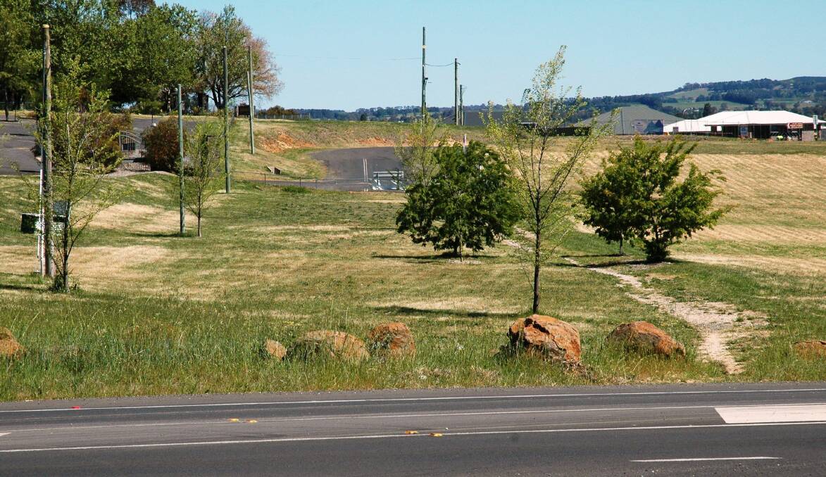 LOOKING SOUTH: The proposed site of the roundabout at the intersection of Hill Street and the Northern Distributor Road.