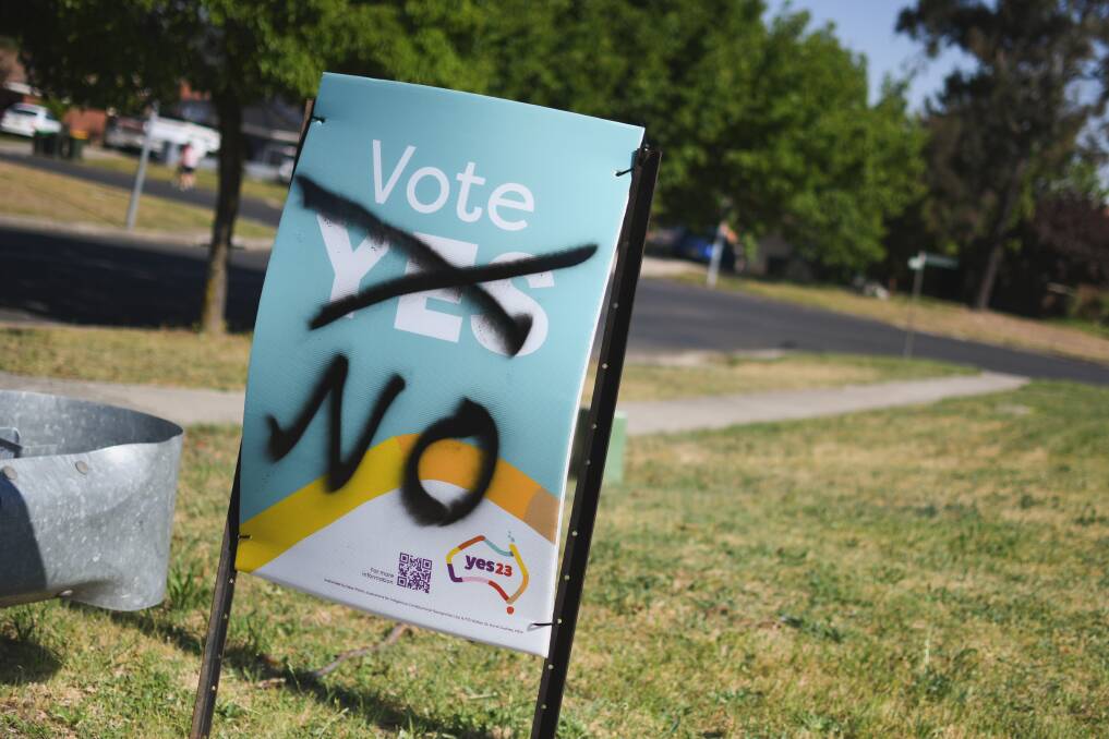 A Voice referendum sign in Windradyne that has the word "yes" crossed out and "no" written underneath it. Picture by James Arrow