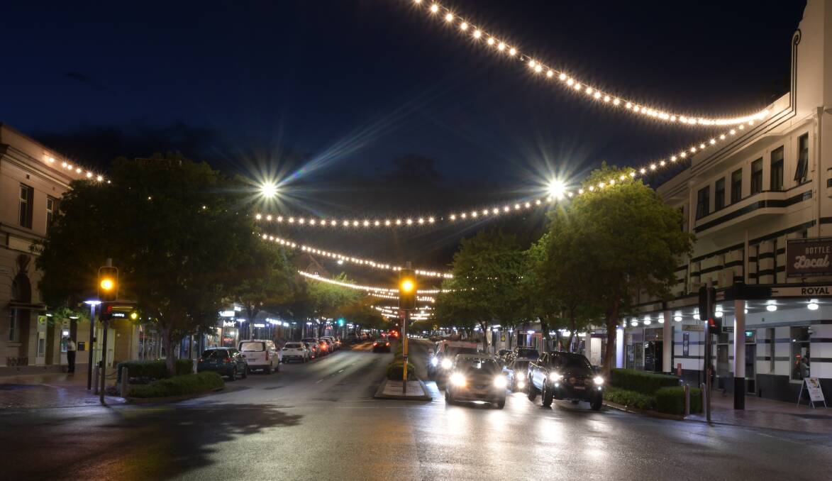 BRIGHT IDEA: The decorative lights over Orange's Summer Street could be replicated in Bathurst. Photo: CENTRAL WESTERN DAILY 