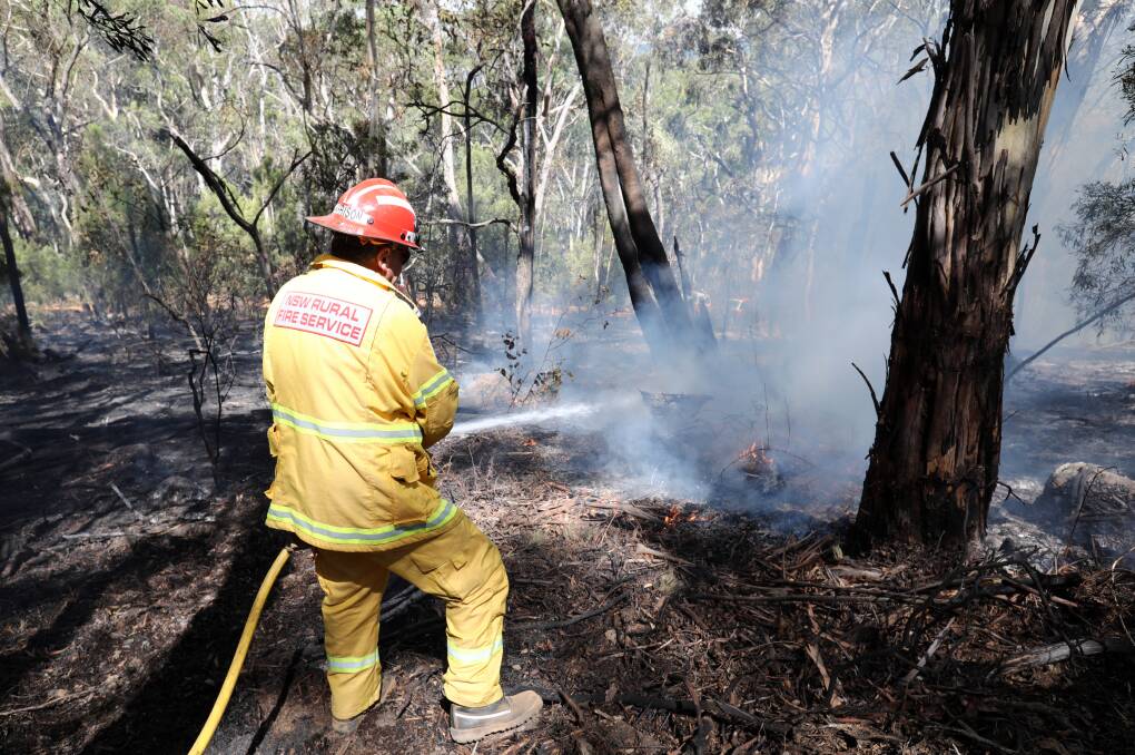 HARD AT WORK: Aside from the Mount Canobolas and Belerada Creek blazes, the 2017-18 summer wasn't a bad one for bushfires in Western NSW. Photo: ANDREW MURRAY
