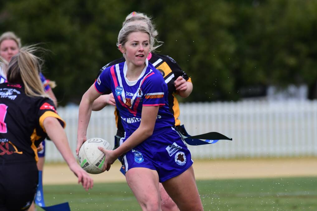 Lily Martin playing for Molong Bulls in the Woodbridge Cup finals. Picture by Jude Keogh 