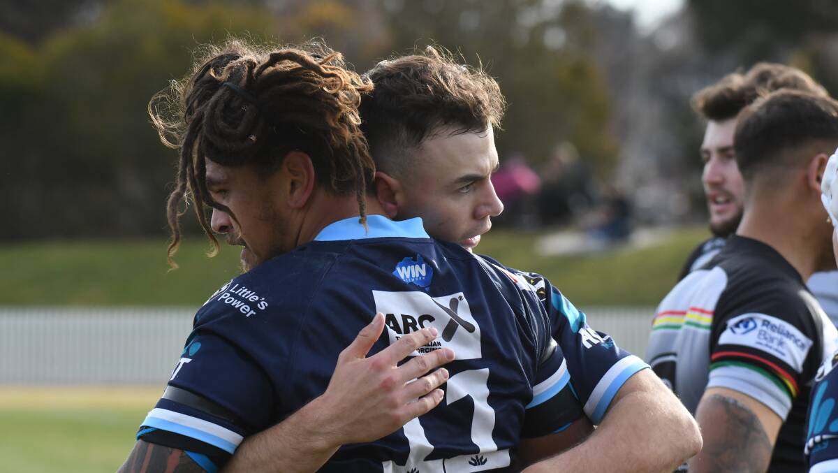 TRY-TIME: Rakai Tuheke and Ryan Manning will want to celebrate more four-pointers this weekend. Photo: CARLA FREEDMAN 