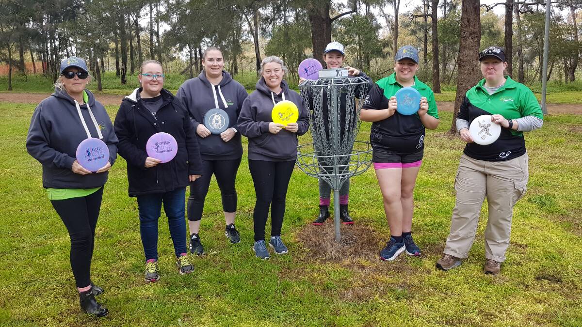 TALENTED: Some of the female Disc Golfers at the Dubbo event on the weekend. Photo: Supplied 