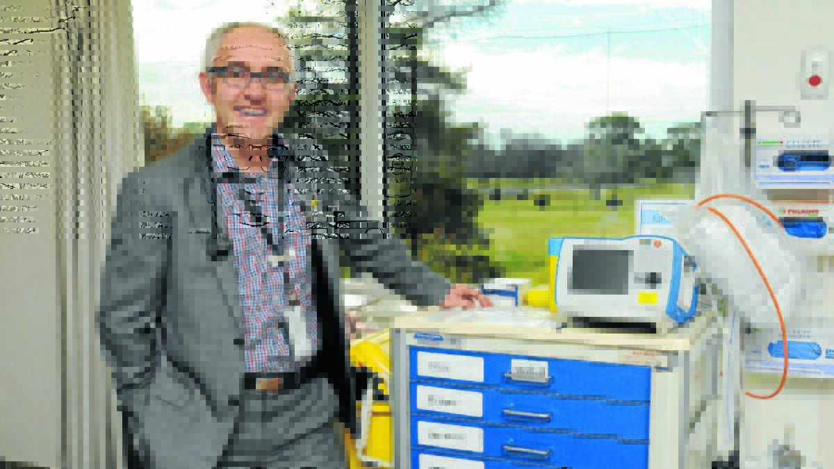 STATE FIRST: Orange Hospital is trialling cannabis medicines on cancer patients with local oncologist Dr Robert Zielinski. PHOTO: STEVE GOSCH