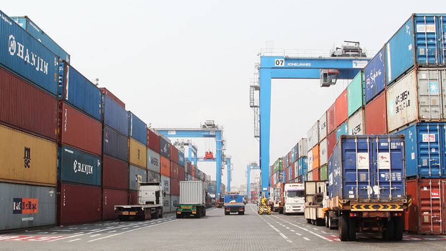 Ghana is the site of one of West Africa's largest seaports, Tema, which is being upgraded to handle 3.5 million TEUs in annual throughput capacity of the port.