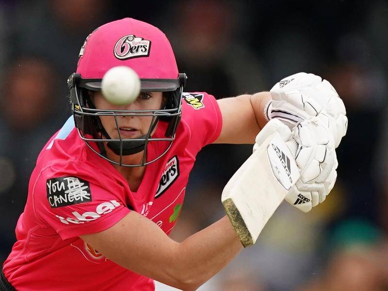 Sydney Sixers' Ellyse Perry scored 50 but did not bowl in a WBBL loss to the Melbourne Renegades.