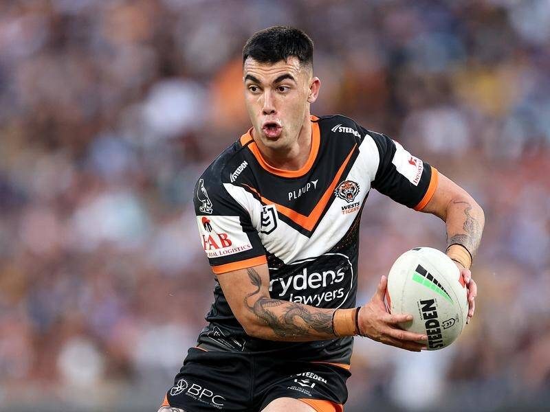 Charlie Staines played through the pain barrier in Wests Tigers' round-eight loss to Manly. (Brendon Thorne/AAP PHOTOS)