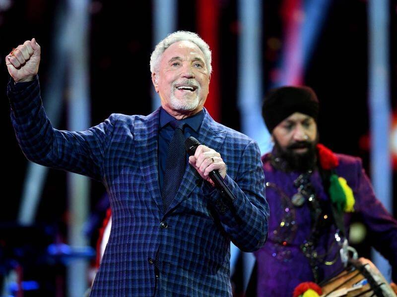 Sir Tom Jones apologised for cancelling and thanked his fans for their support and understanding.