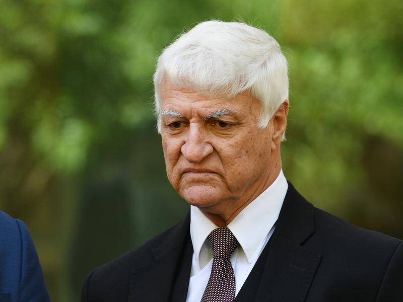 Independent MP Bob Katter wants to separate retail commercial banking from investment activities.