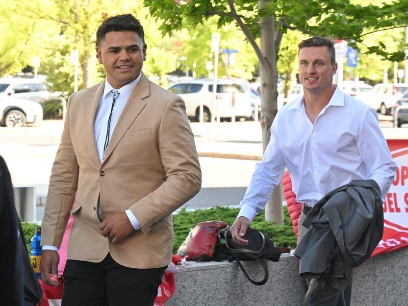 Latrell Mitchell and Jack Wighton are contesting charges after an alleged fight outside a nightclub. (Mick Tsikas/AAP PHOTOS)