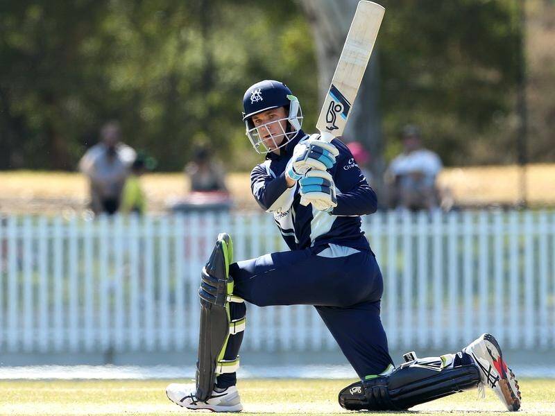Peter Handscomb has continued his stunning form to lift the Vics into the one-day cup final.