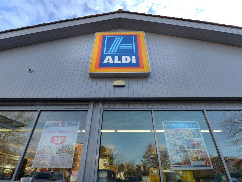 Supermarket giant Aldi has been slammed for doing "bugger all" for drought-stricken dairy farmers.