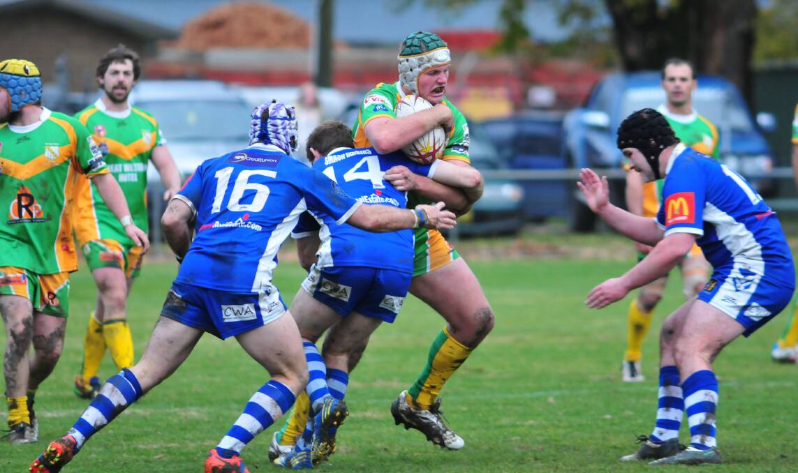 All the action from Sunday's Group 10 game at Wade Park