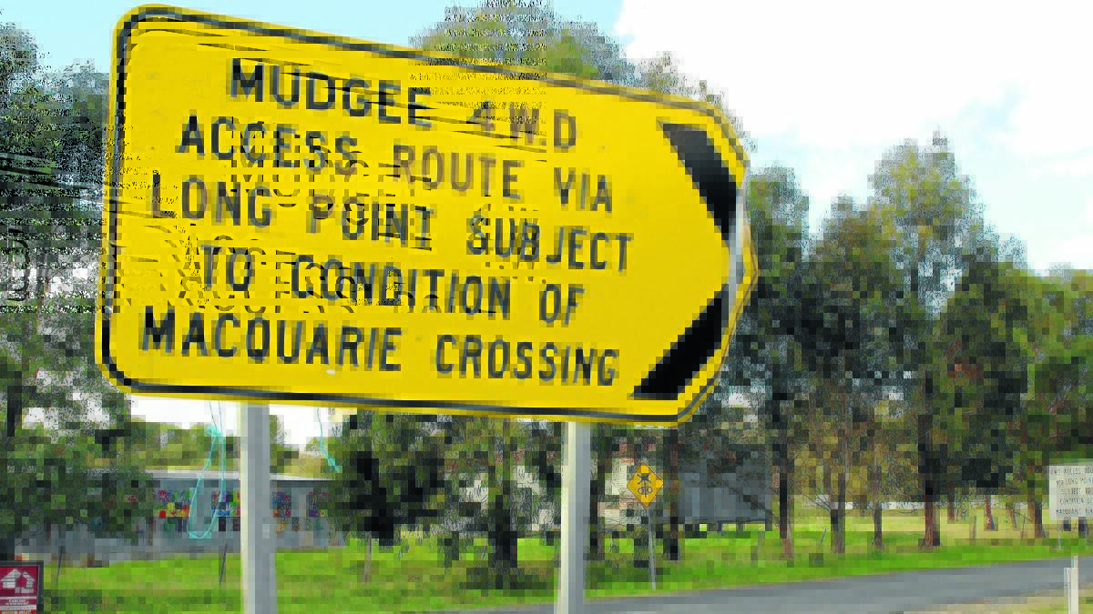 Four-wheel-drives only for Mudgee via Long Point.
