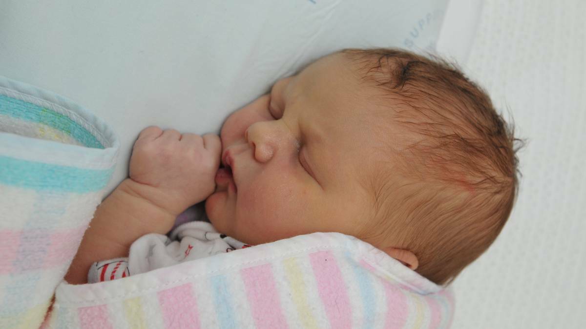 Laci Jean-Anne Hughes, daughter of Amanda McLean and Michael Hughes, was born on May 6.