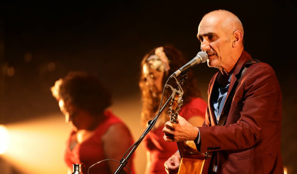MAKING GRAVY: Revered Australian musician Paul Kelly is set to perform at the Bathurst Memorial Entertainment Centre on Friday, August 7. Photo: FILE
