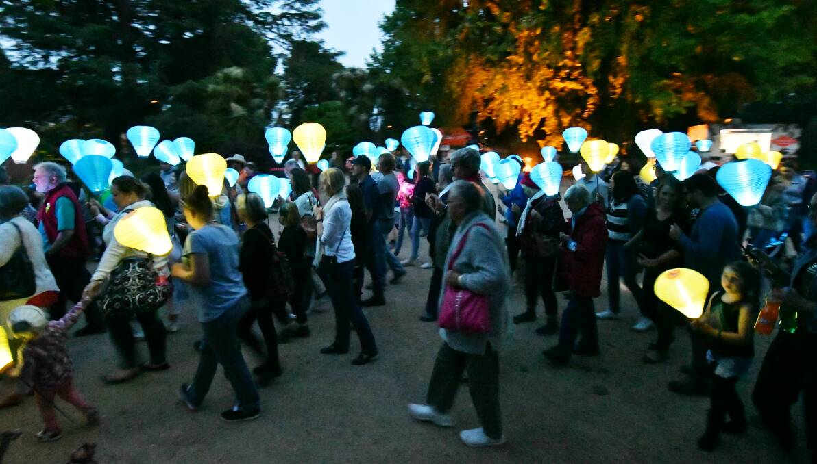 LIGHTS ON: Residents light up Cook Park to show the way for people diagnosed with Leukemia. Photo: JUDE KEOGH 1110jklight18
