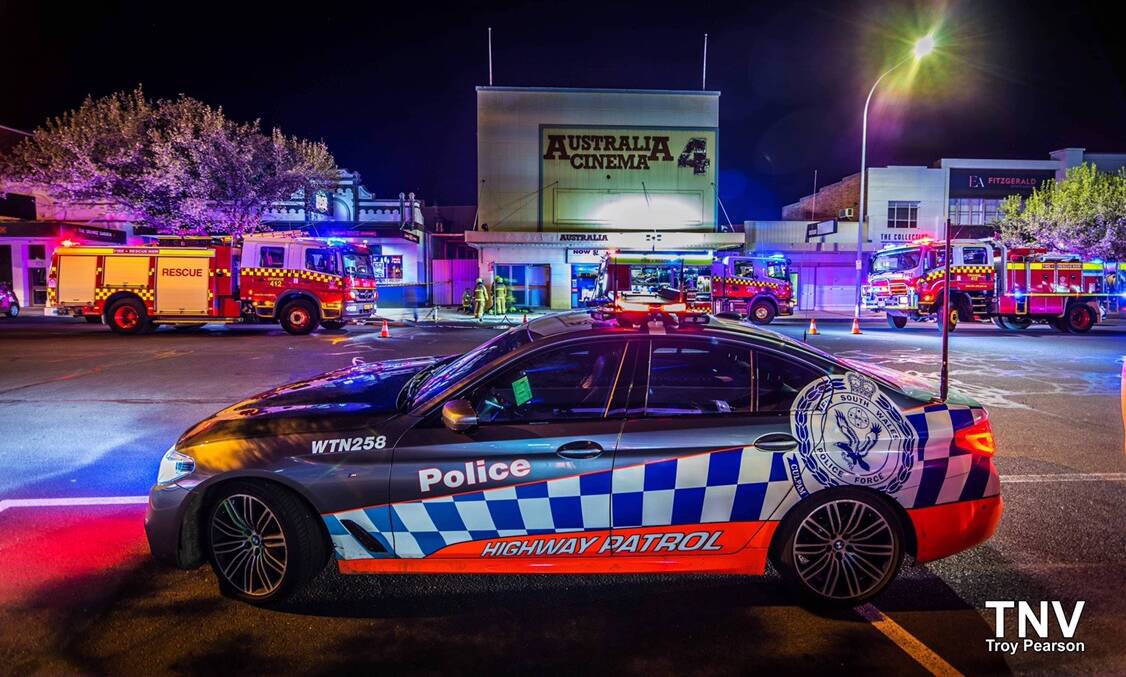 BLAZE: A suspicious overnight fire in the Australia Cinema complex on Lords Place is under police investigation. Photo: TROY PEARSON/TNV