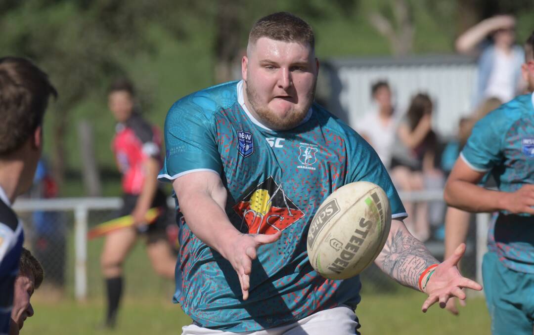 BIG SEXY: Will Cusack doing his best Cody Walker impersonation during United's 26-24 win over the Cargo Heelers. Photo: JUDE KEOGH