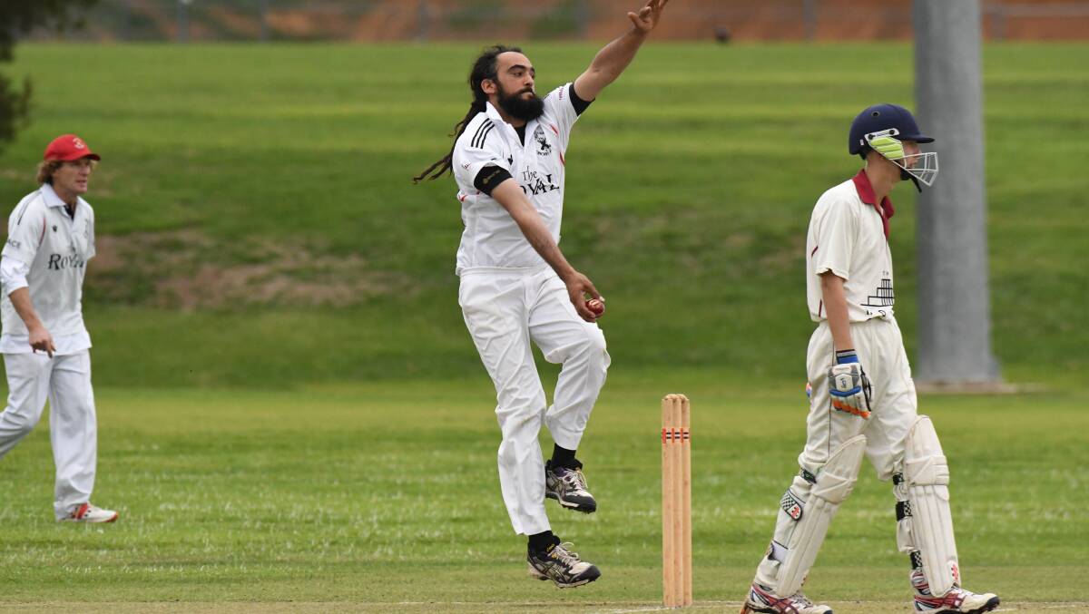 Eiseman sends Centrals straight into decider after bowling attack dominates