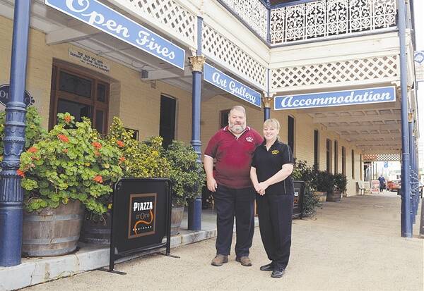 BEST IN BUSINESS: Graham and Alison Beasley, outside the Old Vic Inn, which has taken out the top award in the 2011 Daroo Awards.