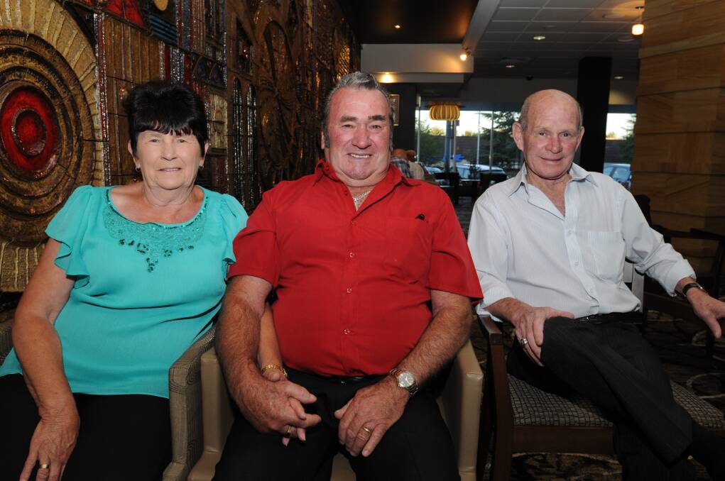 EX-SERVICES CLUB: Eileen and Tony Richey and Ray Jones. Photo: STEVE GOSCH