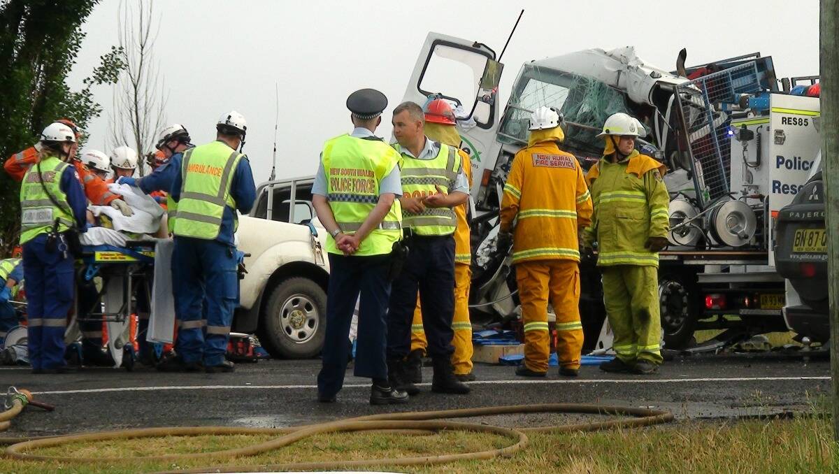 HIGHWAY CLOSED: An accident has closed the Great Western Highway at  Raglan near Bathurst this morning. 