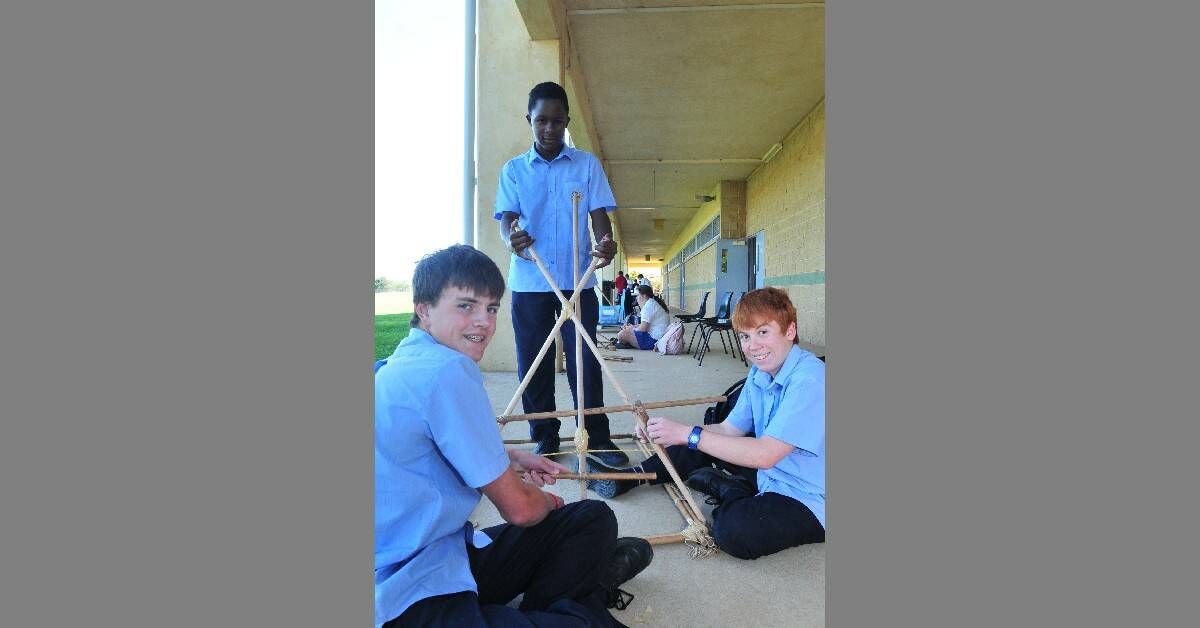 Lachie Dawes, Dom Brown. back- Michael Shambira from James Sheahan. project- Catapult challenge Photo Jude Keogh