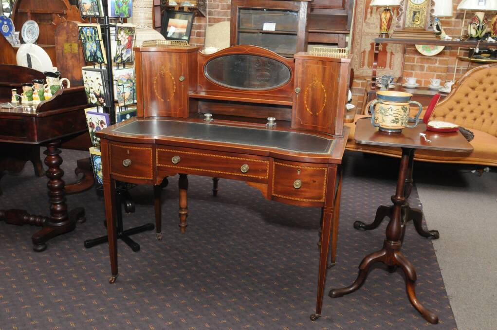 Second Chance Collectables Ladies mahogany writing desk C1900